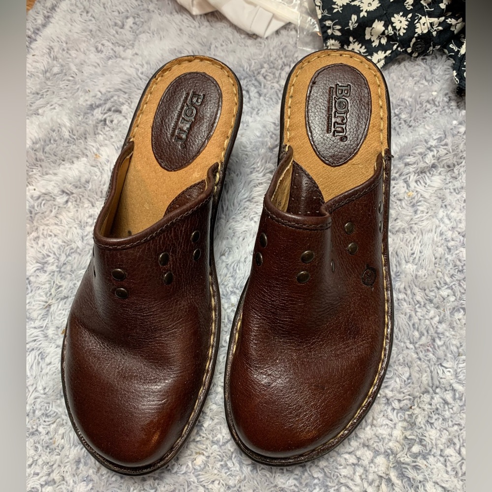 Born mules brown shoes size 9 NEW